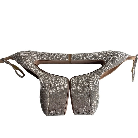 Valentino Garavani Tan-Go Pump with Crystals 155mm Size IT 41/ US 11 - Picture 4 of 12